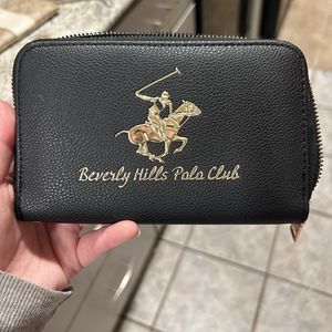 Beverly Hills Polo Club Zipper Wallet